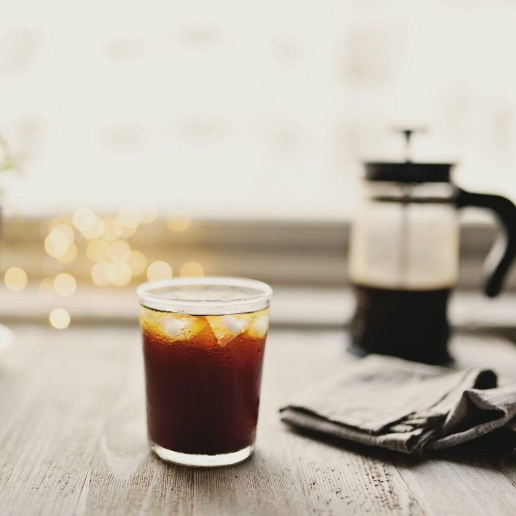 how to make cold brew in a french press, how to make cold brew, cold brew, how to cold brew coffee, how to french press cold brew