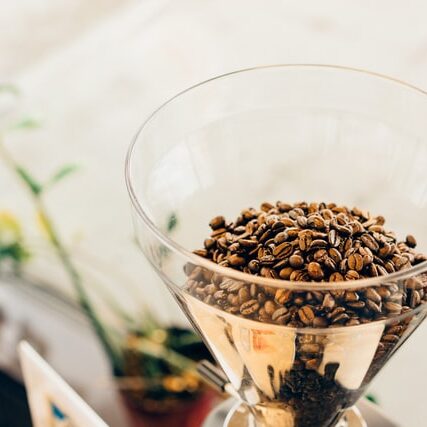 The Best Coffee Grinder For Cold Brew Enthusiasts In 2026 1 grinder for cold brew, best grinders for cold brew